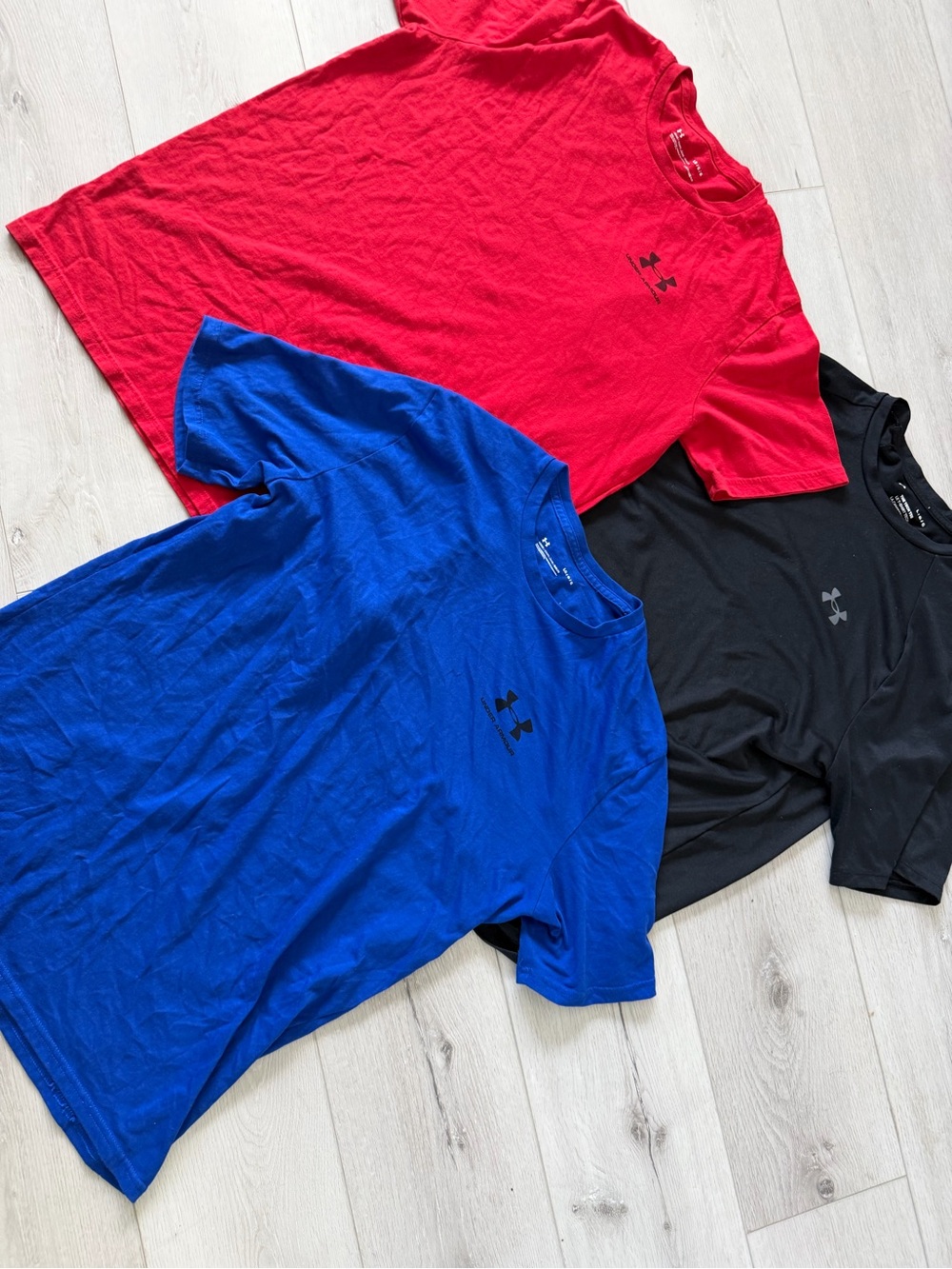 Under Armour men’s shirt